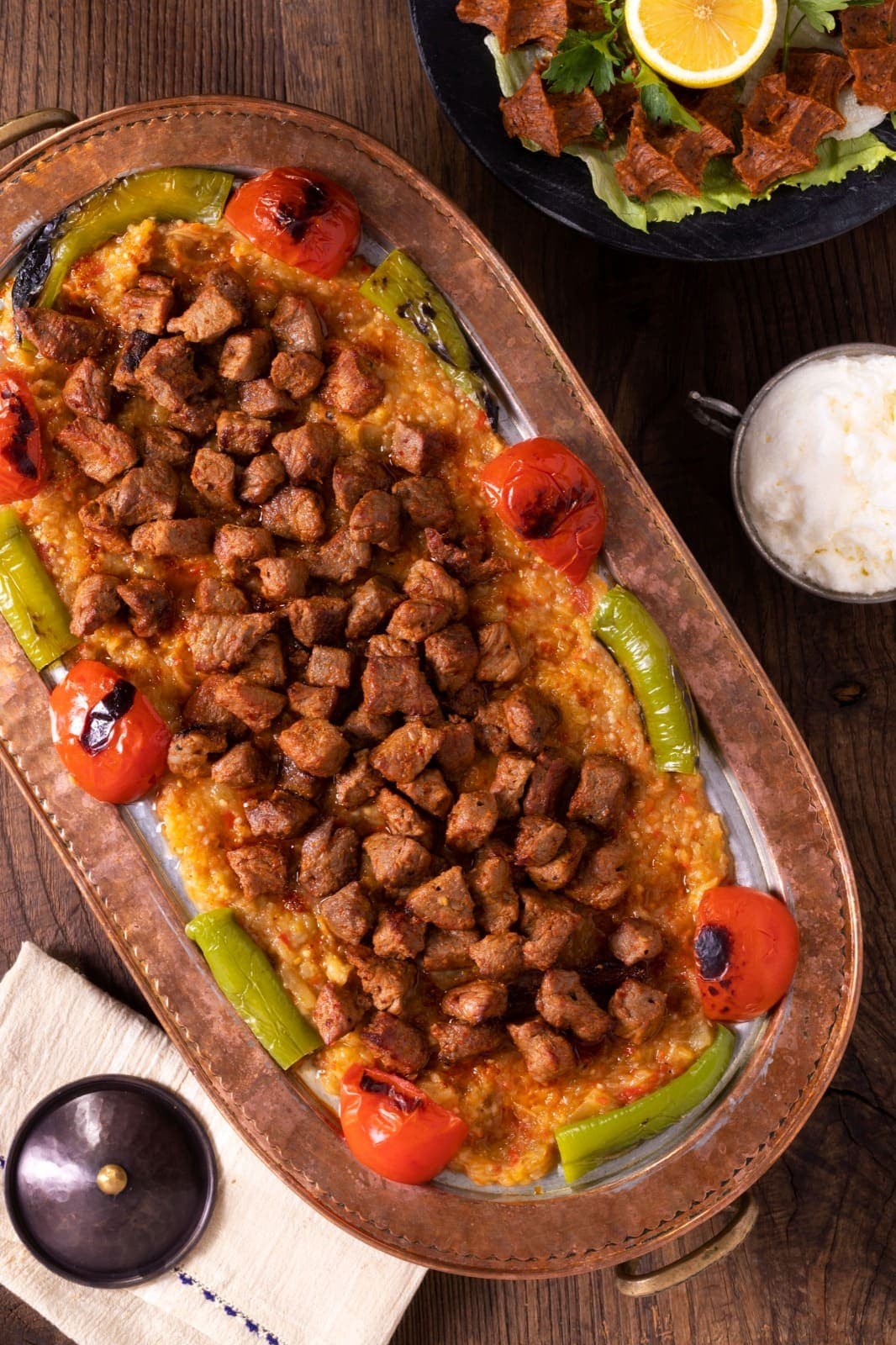 Mahsun Halkalı restoran atmosferi